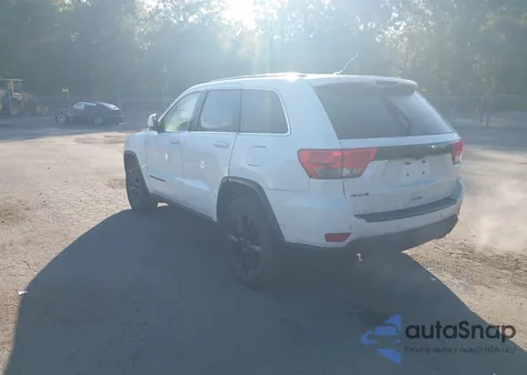 2012 Jeep Grand Cherokee Laredo из США, поврежденный, VIN 1C4RJFAT8CC313316